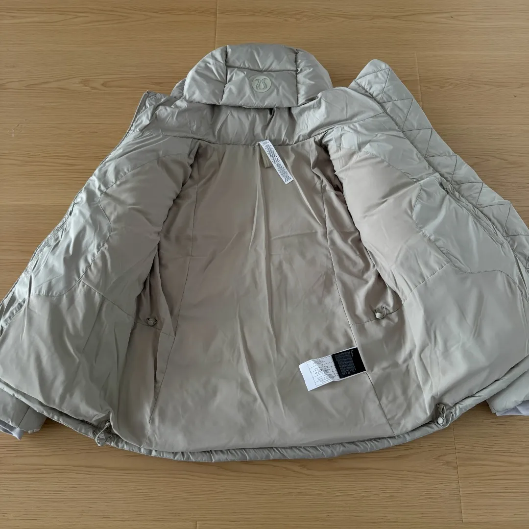 ：Y 197 Lululemon Wunder Puff Series Soft Matte , ■ ， ■ ■ ■ ， ■ ， ■ ■ ， ： Size：4 6 8 10