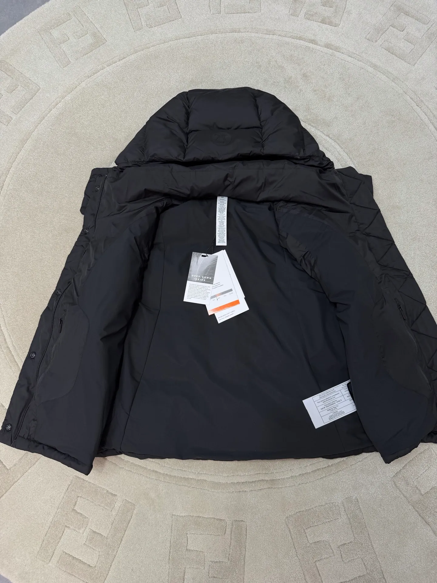 lulu 6 Premium In Stock lululemon ， ， 。 。 zp Logo ， ， ， ， ， Quality， ， 。 ， ， ， ， ， Versatile， ， “ ” ， ， ， ！ ▪️ Soft Matte ， ， ， ， ， ， ， ，Lightweight ！ ！ ▪️ ， ， ， ！ ， ！ ！ ▪️ logo ， ， ， ， ！ ， ！ ▪️ ， ， ， ！ ， ！ ， ， ， ！ size:2 4 6 8 10