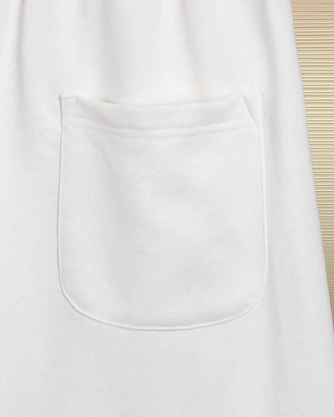 Louis Vuitton* Classic Logo ✅ Quality ‼ ● ● ● ● 1：1 ● + ● ●Size：S M L XL