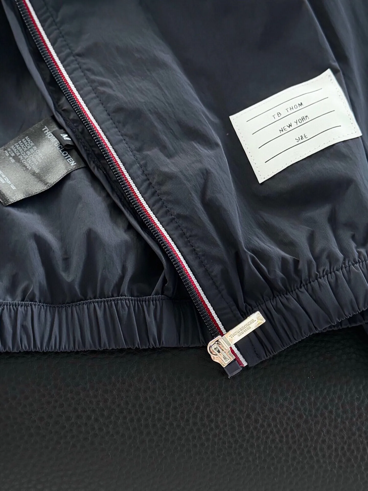 Classic 。 。 Breathable Same Style TB Factory 38 。 Same Style ：White/Black/Navy Blue Size：m~3x :8117
