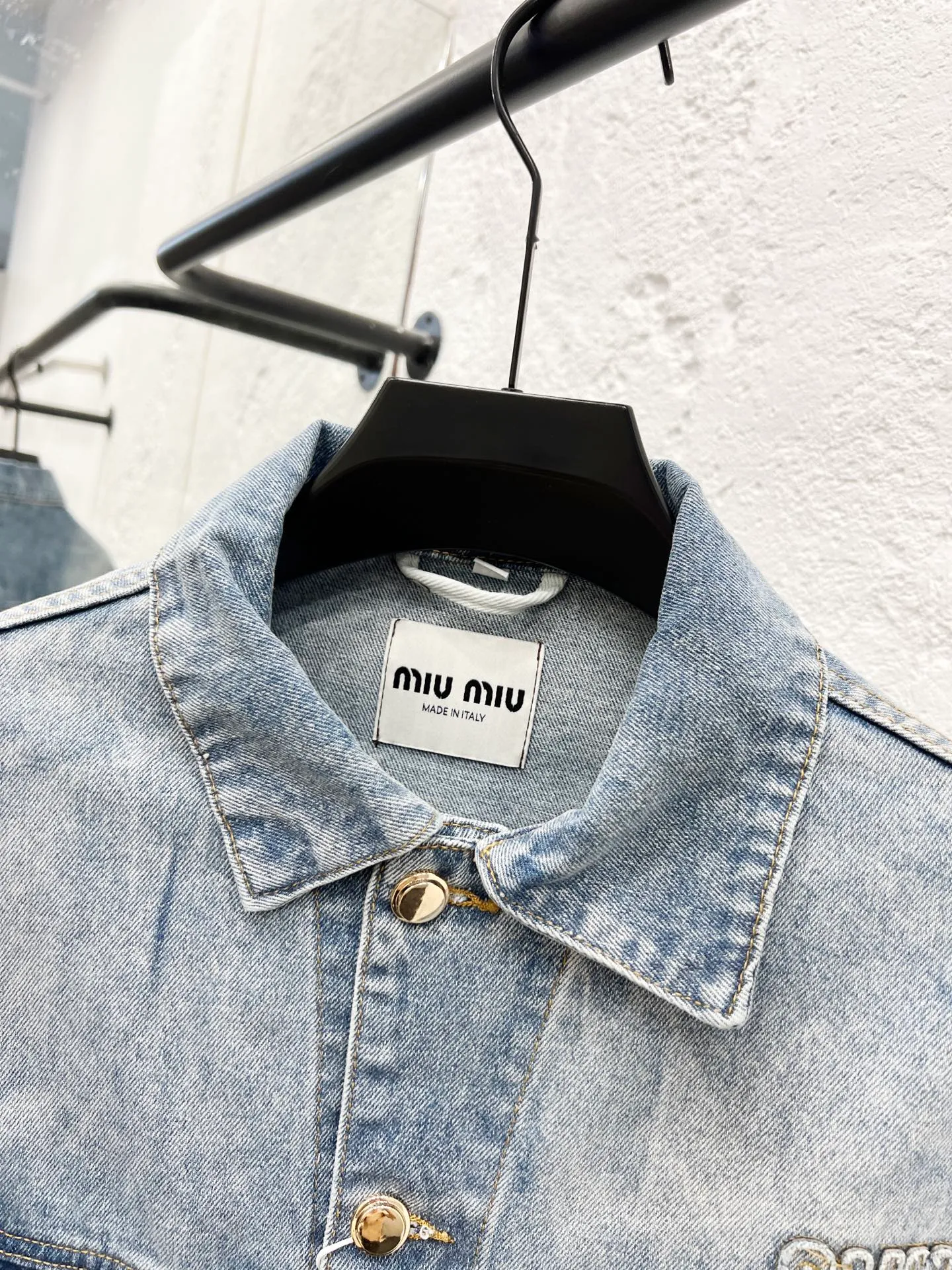 ：T 65 Miu Miu 24Fw Miu - ， ， ， ， ， 3 ， ， ， ， ， ， ， ， 30， ， ， ， Top-Grain Cowhide ， ， ， Quality ， ， Color： Size：46 48 50 52 Sizes-xl Size ： S 64 122 M 66 126 L 68 130 XL 70 134