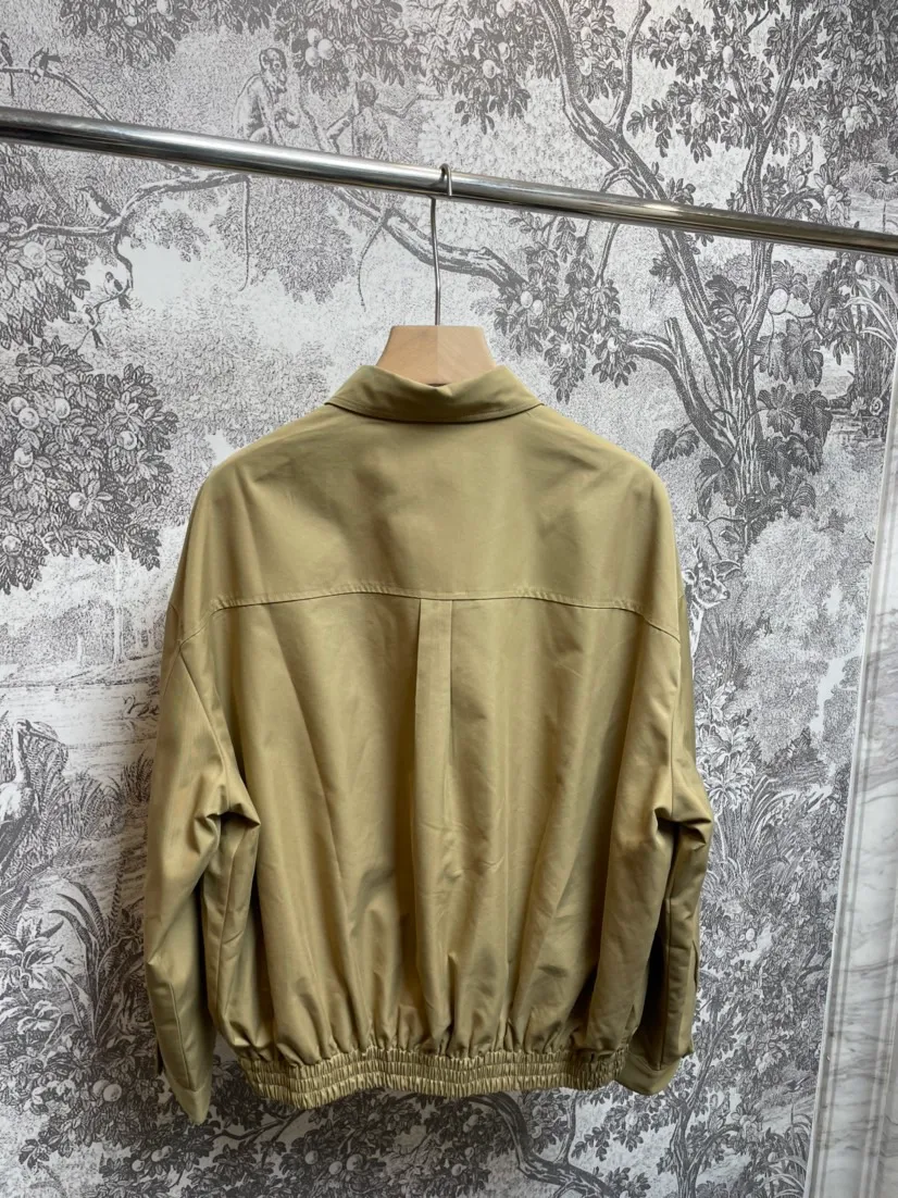 Miu Miu Khaki Miu Miu Classic 1： Miu Miu 2: 3: 4: Size：M-3XL