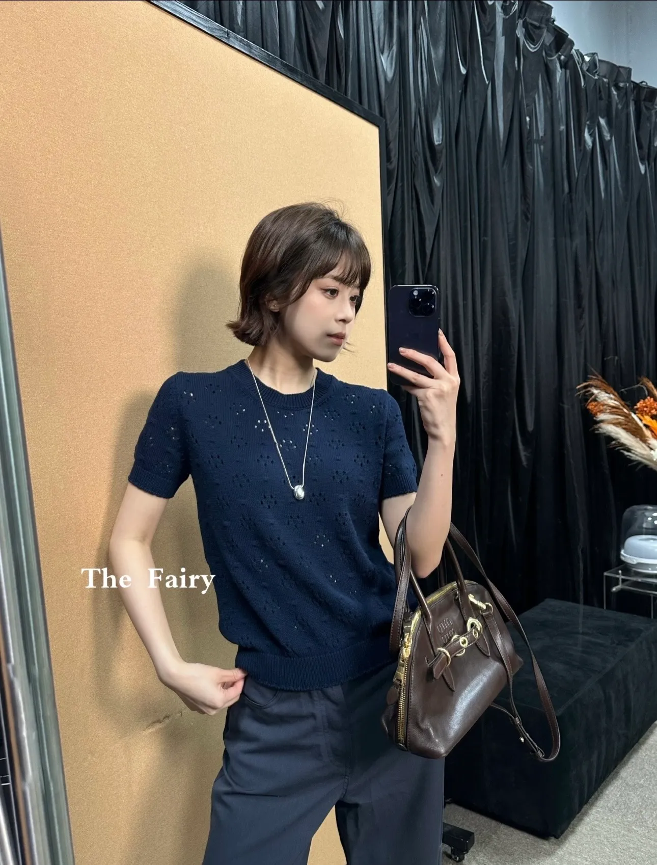/ Miumiu/ 26Ss White （Navy Blue- ）