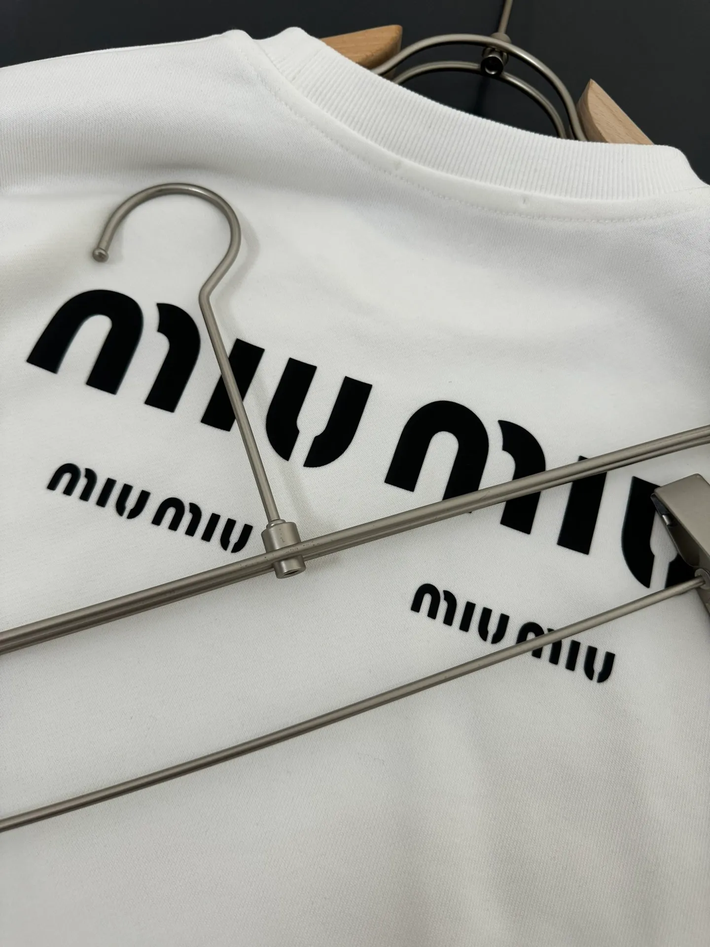 Miu Miu* New Arrival ， logo ，400 ！ ， ， ， Versatile Sizes S M L XL XXL
