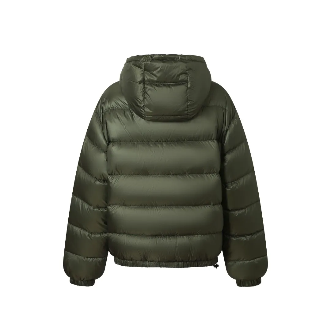 BP 585 Mium ： 100% ， 、 ， ， ， ， ， ， ， ， 。 ， 、 ， 、 、 。 ： 90 ， 190g, ， ， ， 。 ： ， ， 。 ， ， ， ， ， ， 。 ： ， ， 。 ， ， 。 ， 。 ： Size:S M L ：26024