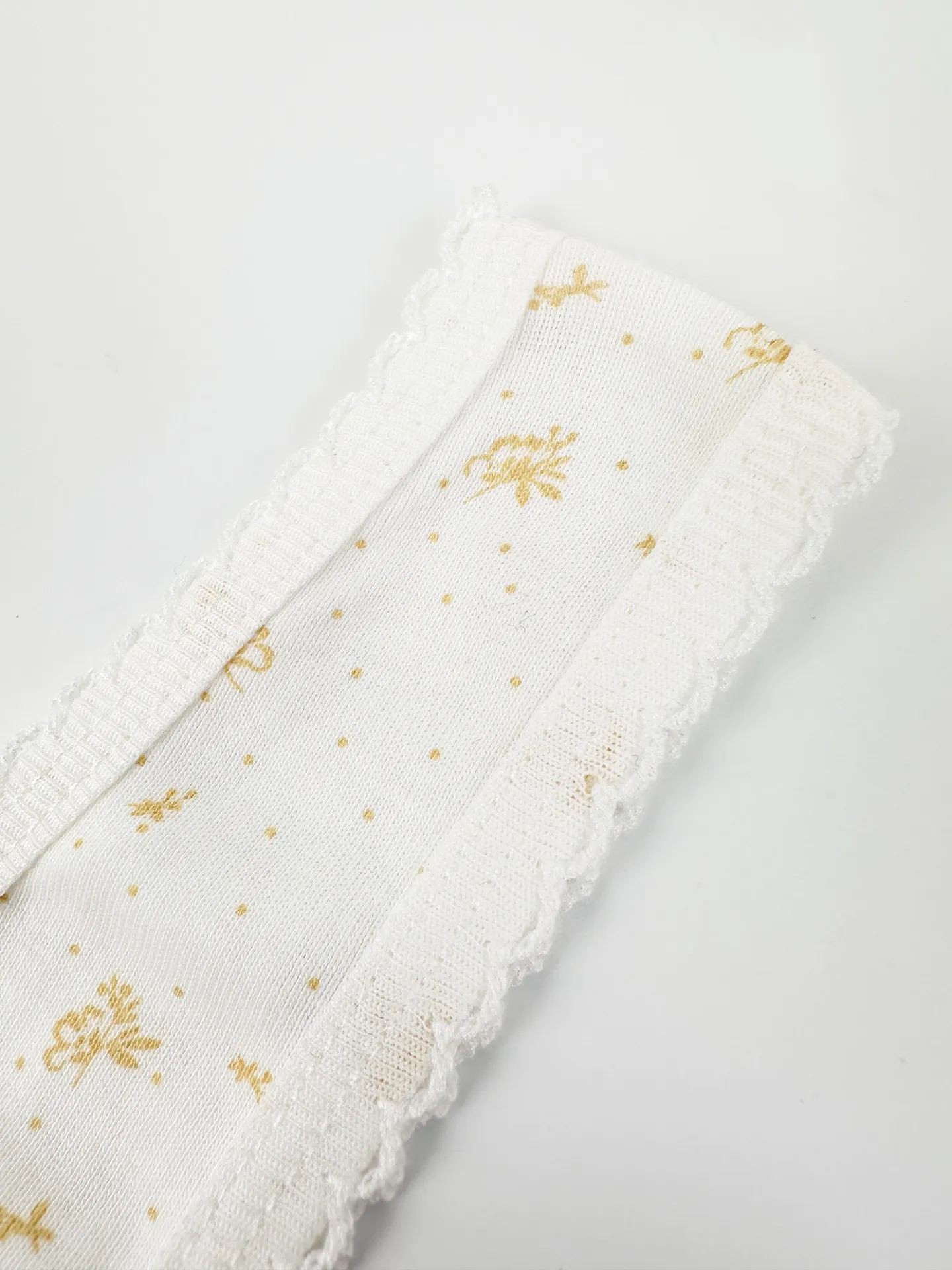 Breathable 。 ， ， 。 Miu Miu ， ； ， 。 ， ， ， ， ， 。 1. ， ， 。 2. ， ， 。 3. ， ， ， 、 ， 。 ： 1:1 MM 1:1 MM ： Size： XS S M ： FF 744