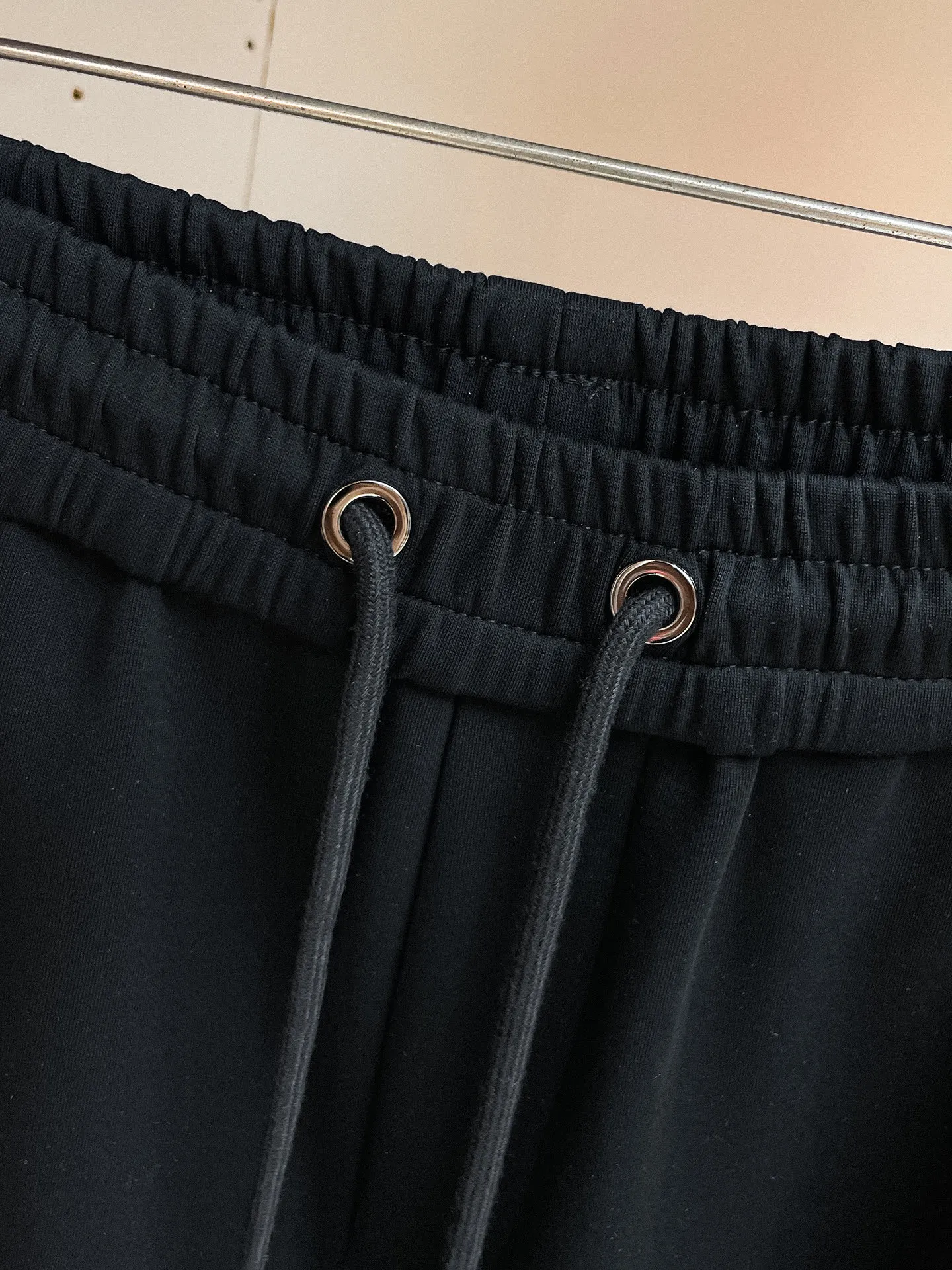 miumiu 2026New Arrival Same Style ，Breathable ！ ！ ， ！ Premium ！ Wear-Resistant， Sizes M-3XL