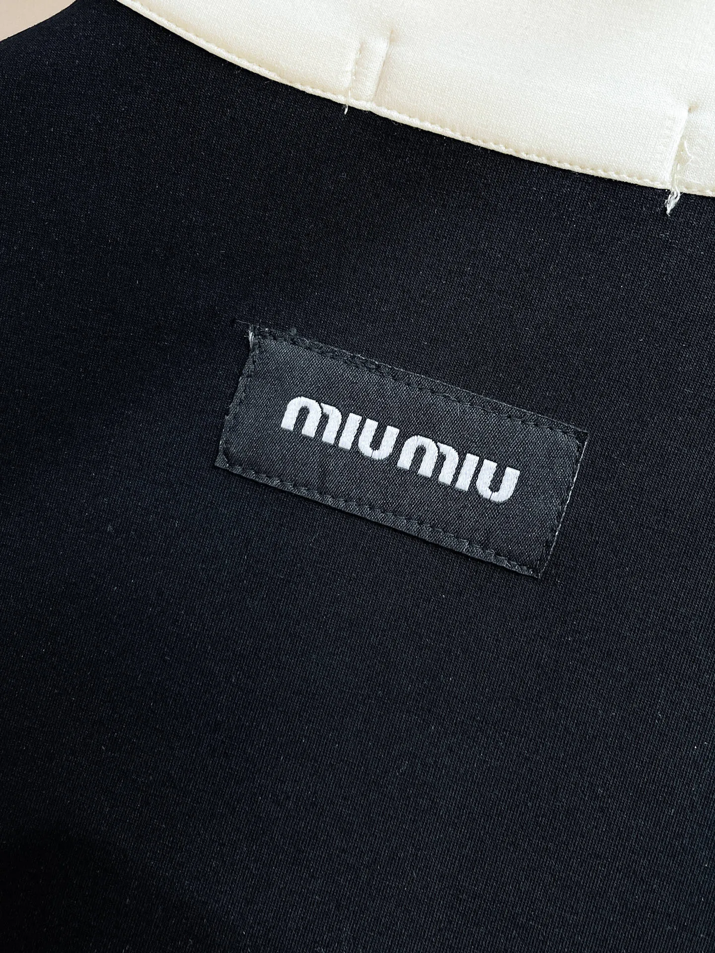 miumiu 2026New Arrival Same Style ，Breathable ！ ！ ， ！ Premium ！ Wear-Resistant， Sizes M-3XL