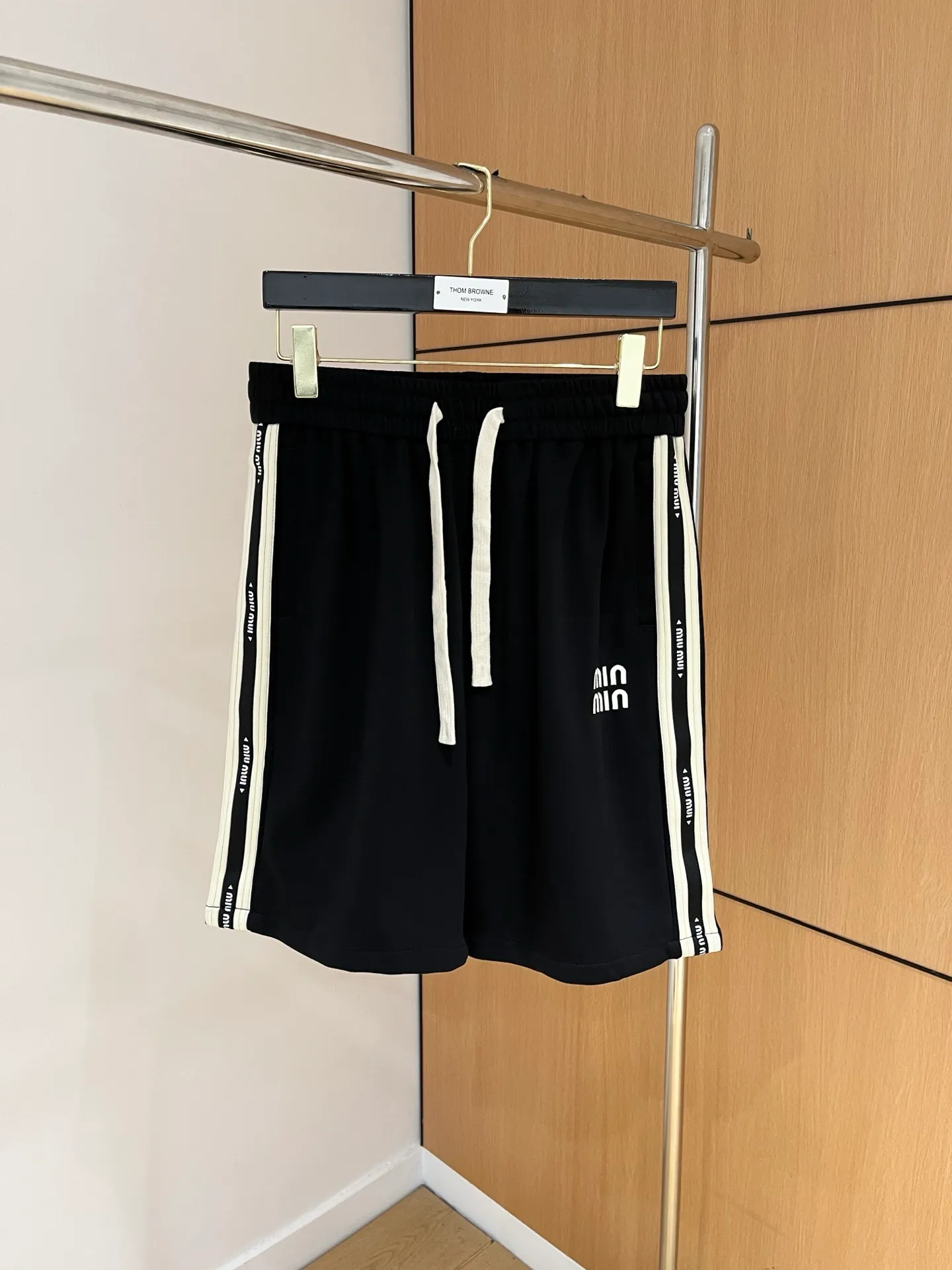 miumiu Hot Sale ， ， ， Miu Miu Classic Retro ， 、 Sizes：M-XXXL