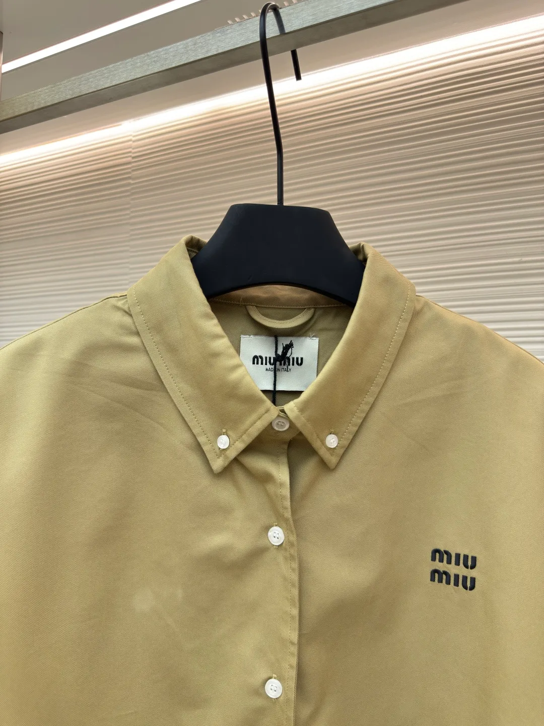 Miu Miu Khaki Miu Miu Classic 1： Miu Miu 2: 3: 4: Size：M-3XL
