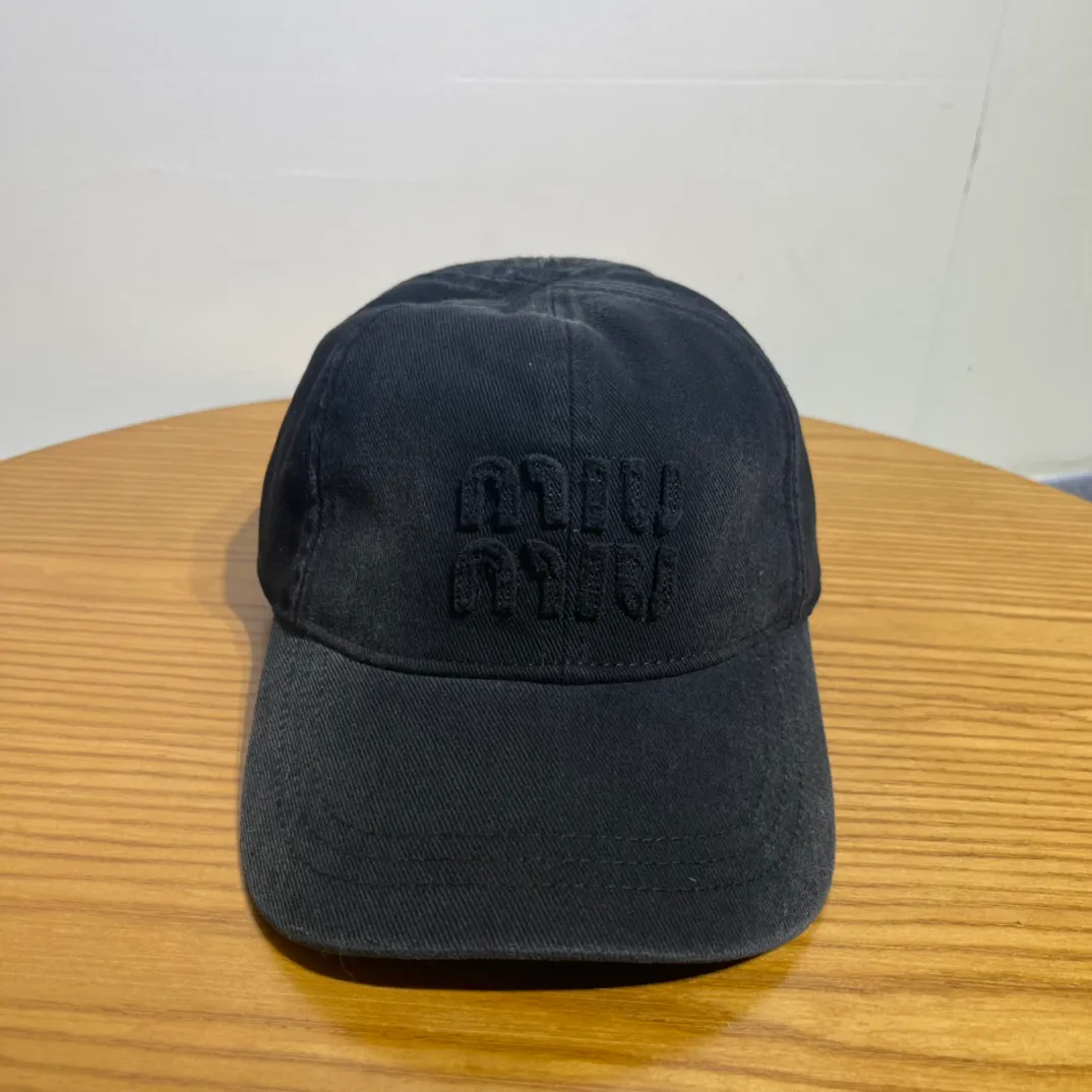 Miu Miu P 58