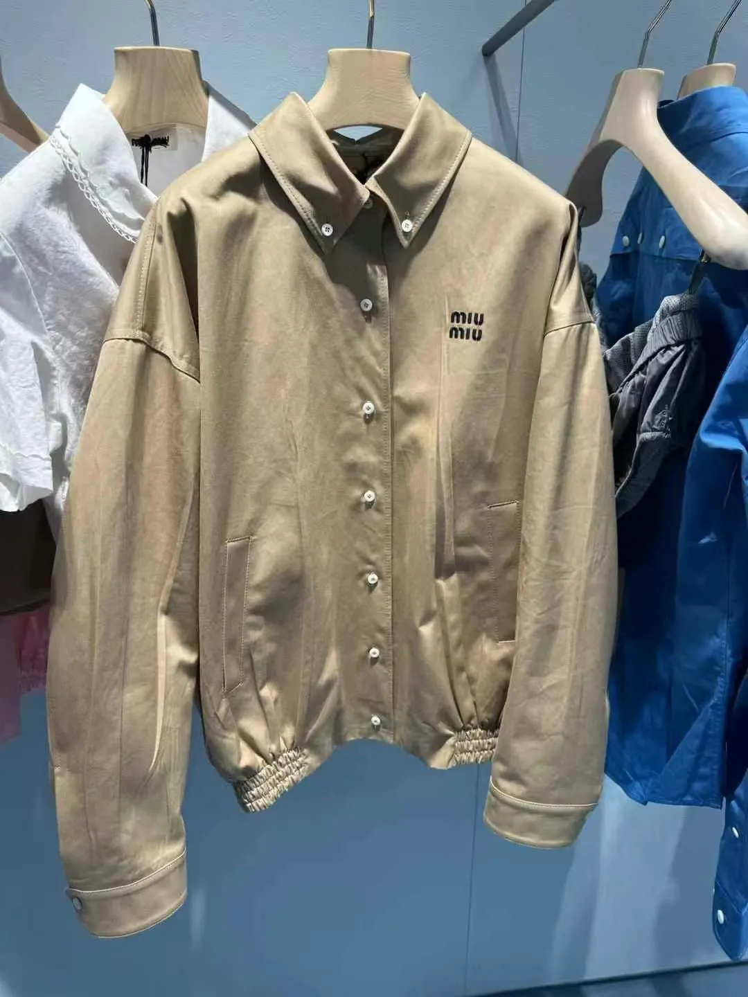 Miu Miu Khaki Miu Miu Classic 1： Miu Miu 2: 3: 4: Size：M-3XL