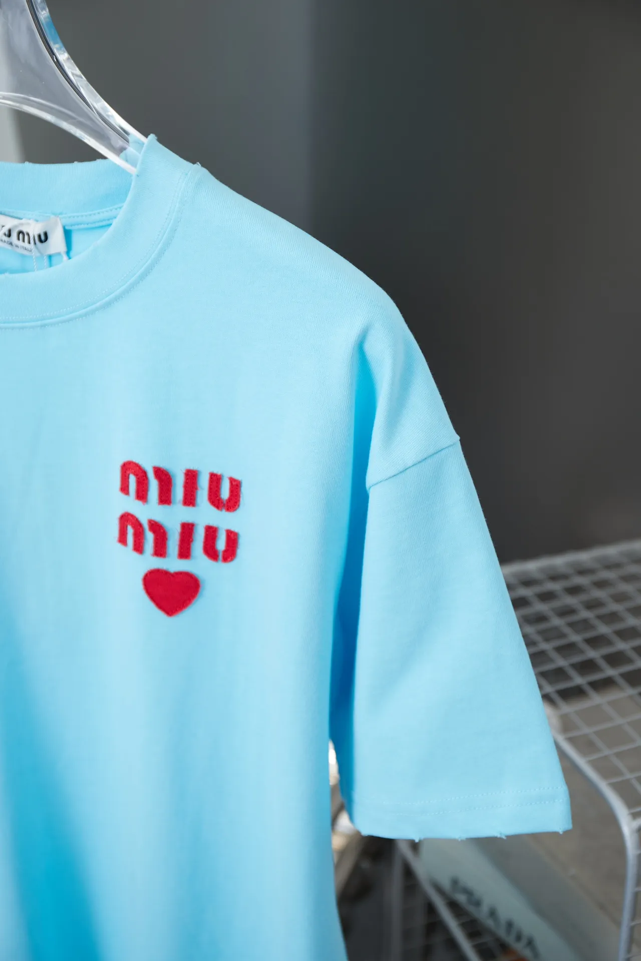 Quality miu miu 24FW Red logo T 24FW 。 ！ OS ， ， ， Versatile ！ 。 Same Style S M L XL