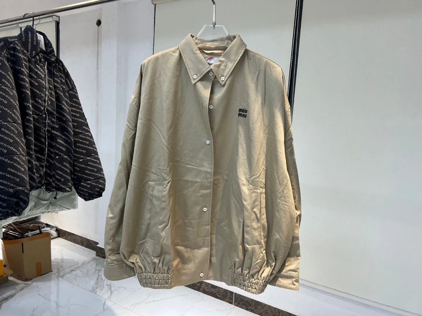 Miu Miu Khaki Miu Miu Classic 1： Miu Miu 2: 3: 4: Size：M-3XL