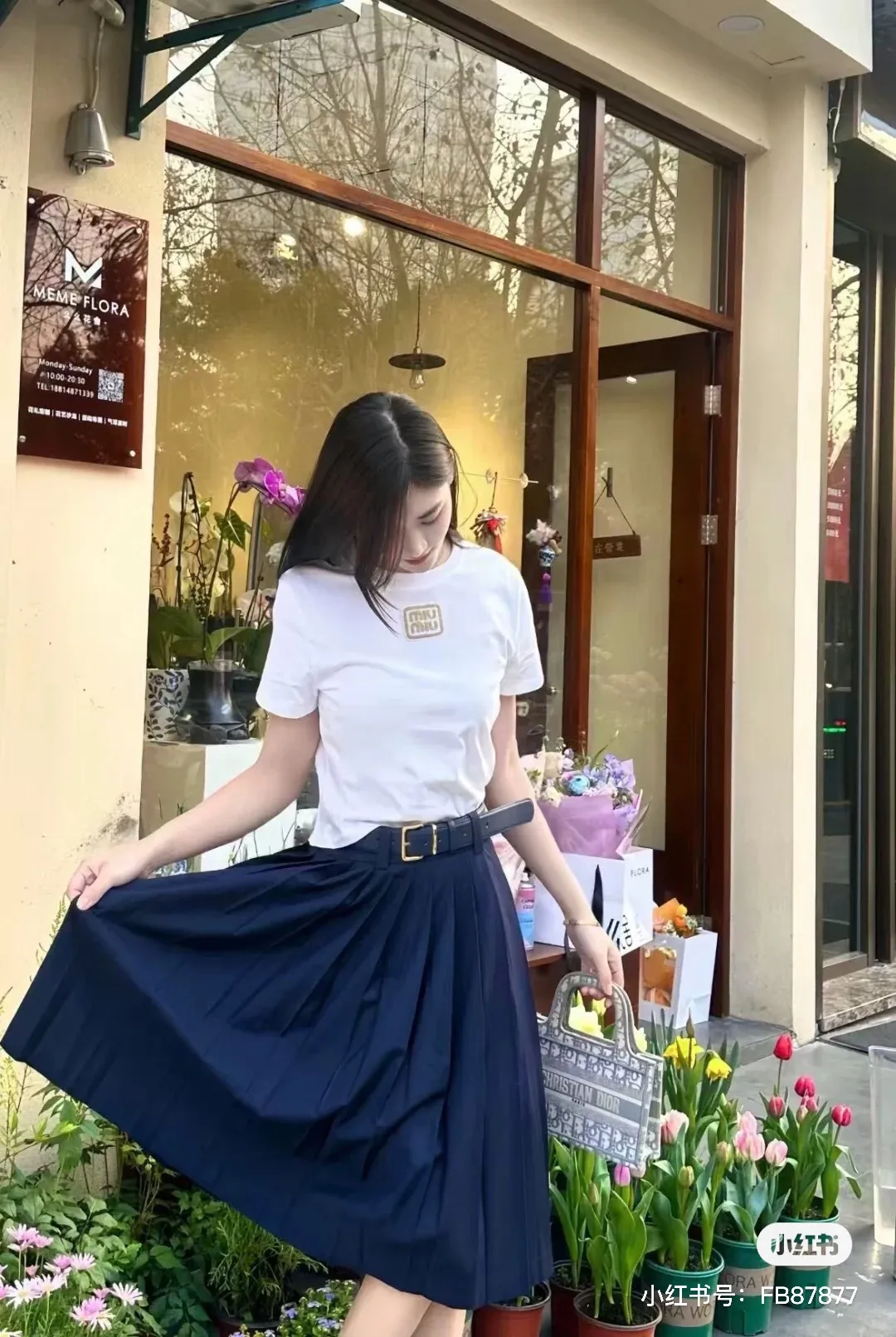 M 145#Miumiu • New Arrival ✅✅✅ Quality Size：S M L ：White