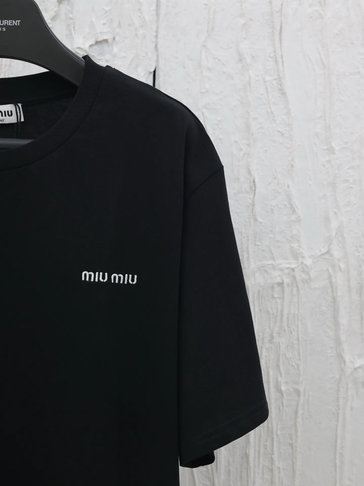 Miumiu*/ 25SS T 40 200 ，1*1 ， ， ， 1：1 Size：S/M/L/XL