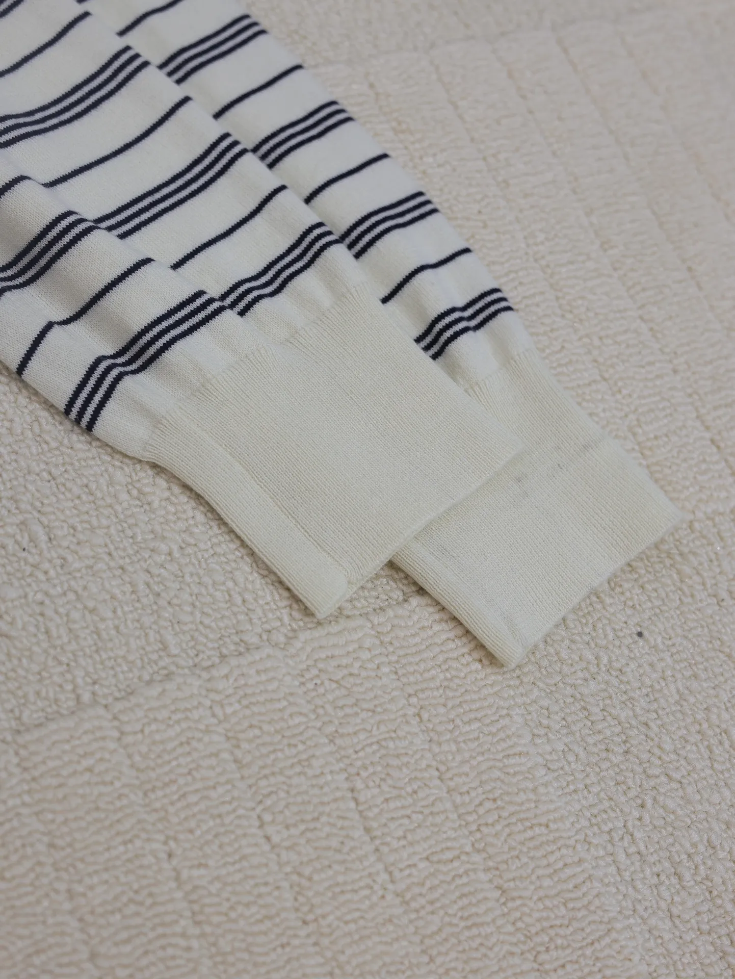 Miumiu*/ 24New Arrival polo lo ， ， logo ， Same Style Size：S/M/L
