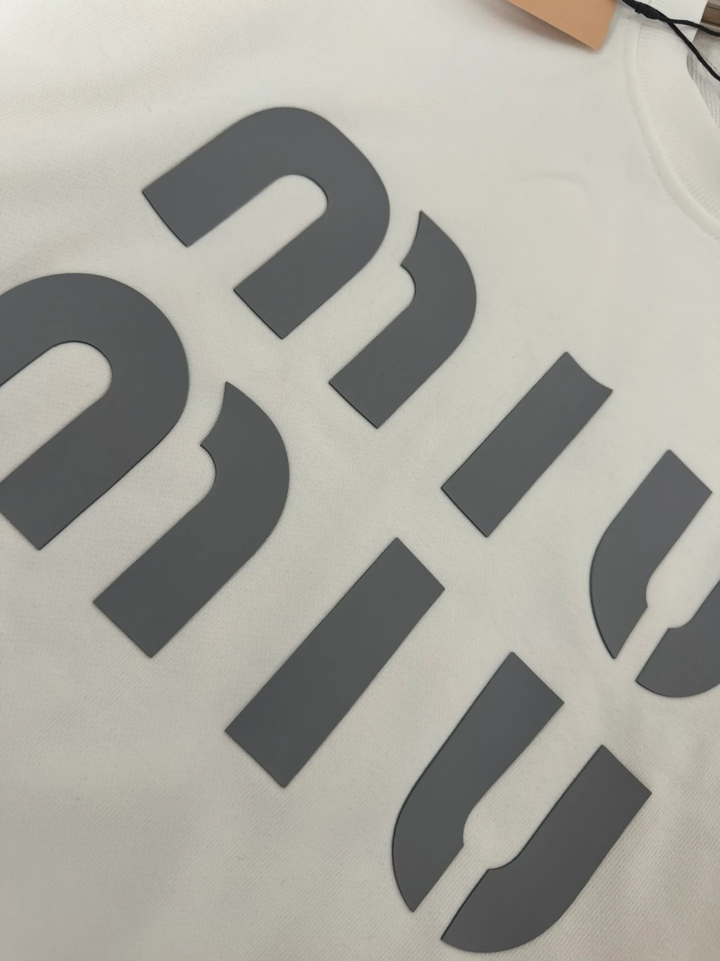 Miu Miu* New Arrival ， logo ，400 ！ ， ， ， Versatile Sizes S M L XL XXL