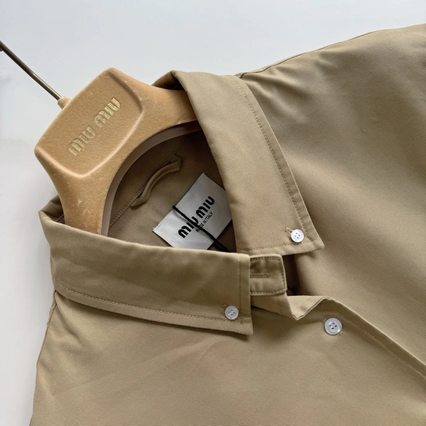 Miu Miu Khaki Miu Miu Classic 1： Miu Miu 2: 3: 4: Size：M-3XL