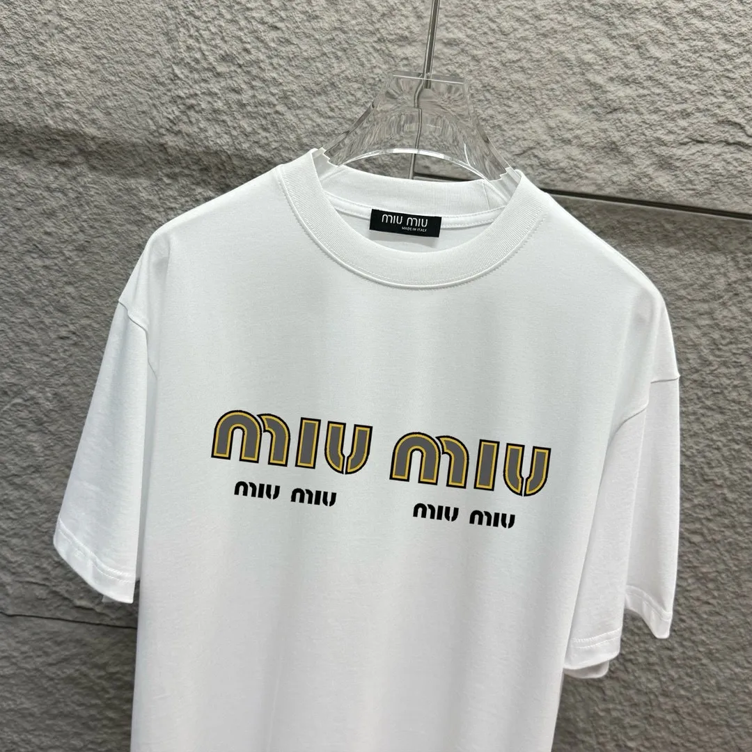 Miu Miu*2025 New Arrival T miu logo Same Style ：Black White Size： S （90-130 ） M （120-150 ） L （140-165 ） XL （160-180 ） XXL （180-210 ）