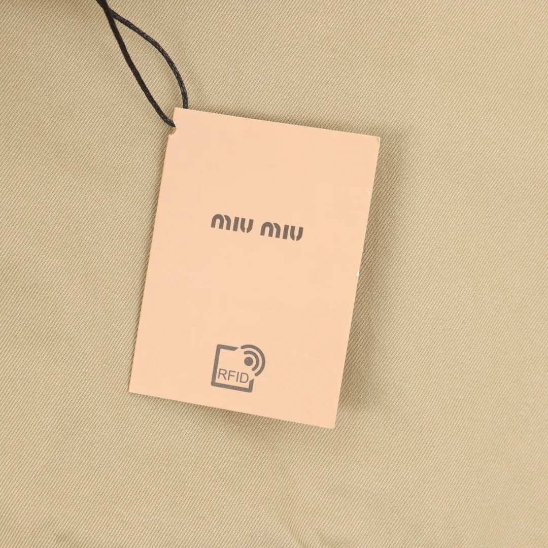 Miu Miu Khaki Miu Miu Classic 1： Miu Miu 2: 3: 4: Size：M-3XL