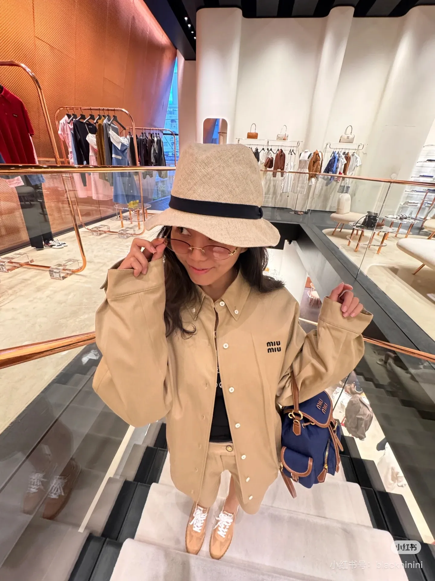 Miu Miu Khaki Miu Miu Classic 1： Miu Miu 2: 3: 4: Size：M-3XL