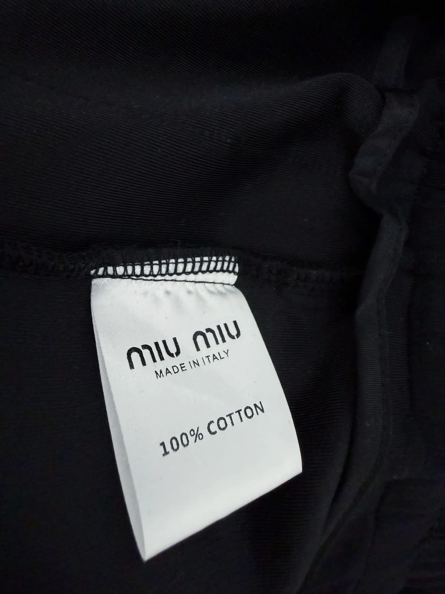 【Miu miu】 26ss New Arrival Breathable ， ， ， Quality。 ！ ， ！ Sizes：S M L XL ：Black