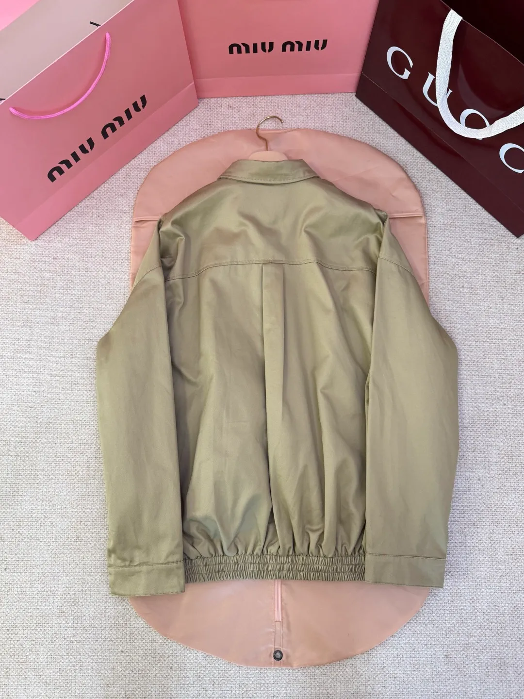 Miu Miu Khaki Miu Miu Classic 1： Miu Miu 2: 3: 4: Size：M-3XL