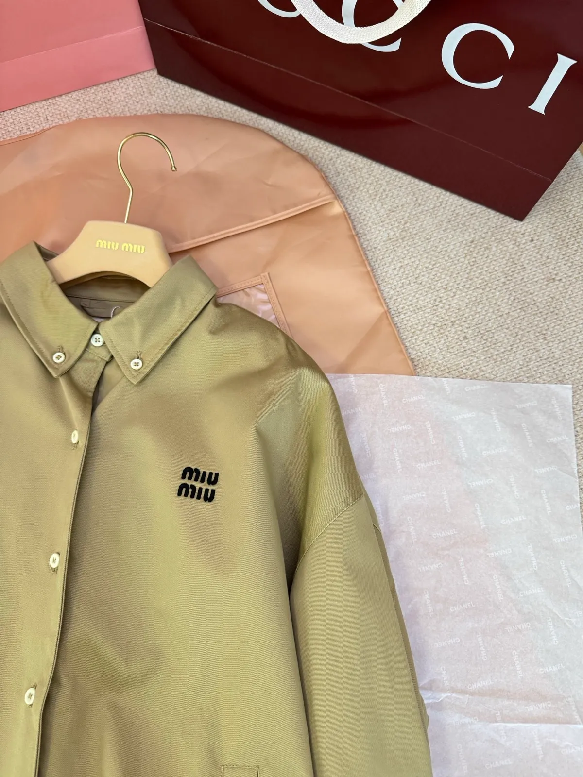 Miu Miu Khaki Miu Miu Classic 1： Miu Miu 2: 3: 4: Size：M-3XL