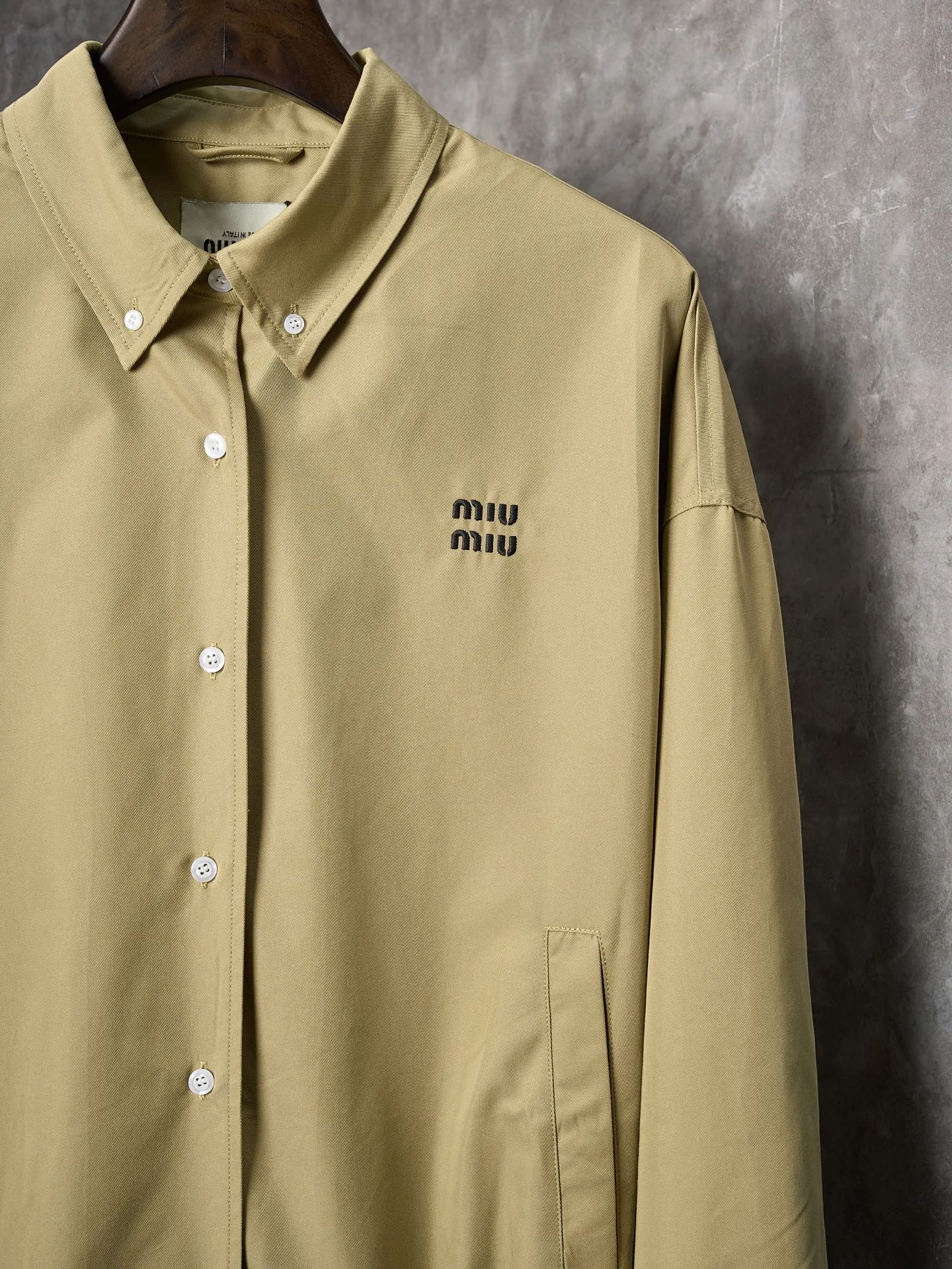 Miu Miu Khaki Miu Miu Classic 1： Miu Miu 2: 3: 4: Size：M-3XL