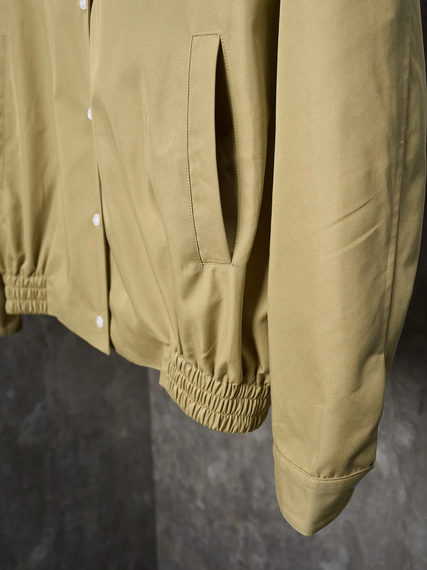 Miu Miu Khaki Miu Miu Classic 1： Miu Miu 2: 3: 4: Size：M-3XL