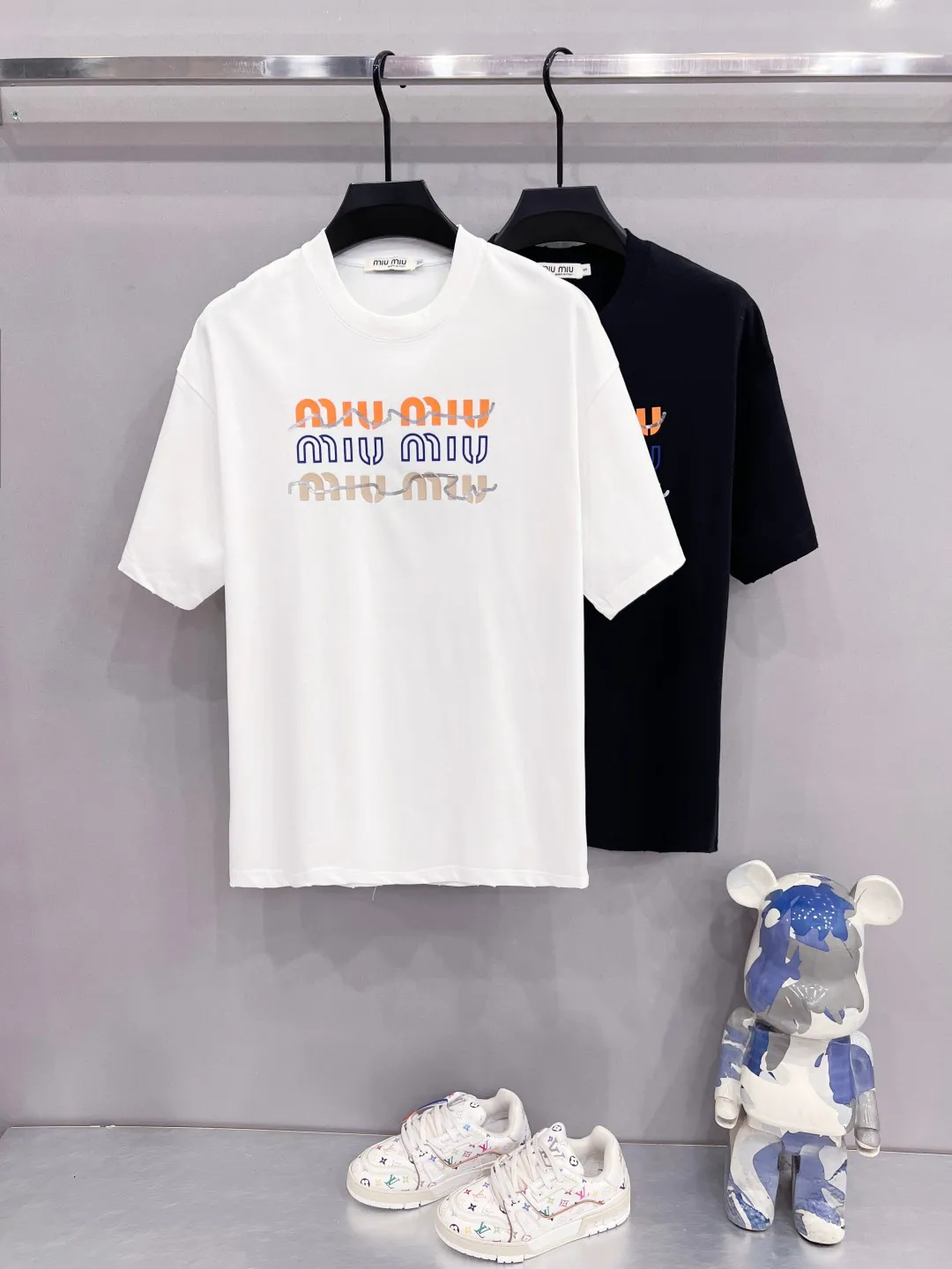 miumiu 2026SS New Arrival T ， ， ！ ， ， ，Classic logo ， ， Same Style。Sizes S-XXL