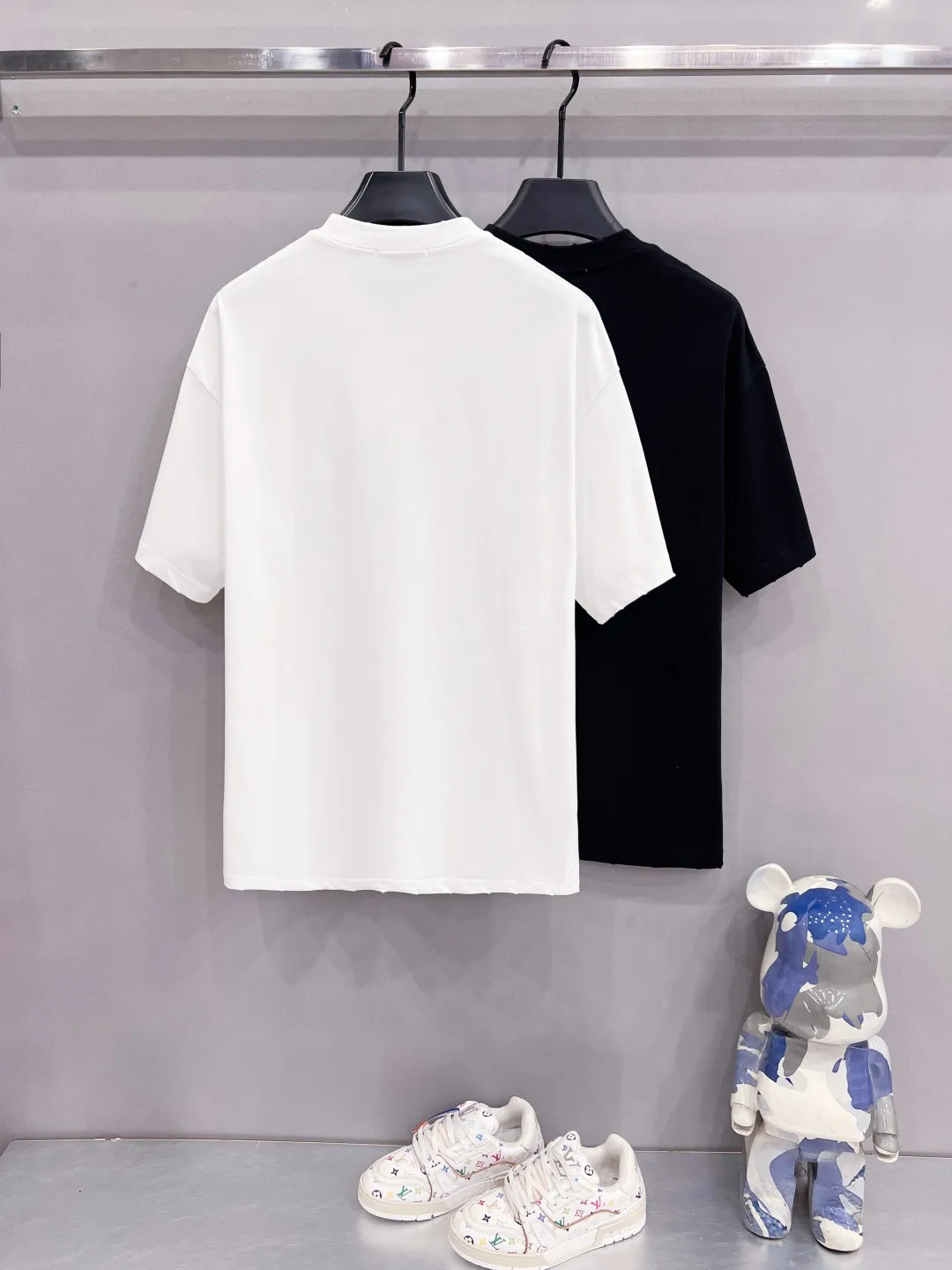 miumiu 2026SS New Arrival T ， ， ！ ， ， ，Classic logo ， ， Same Style。Sizes S-XXL