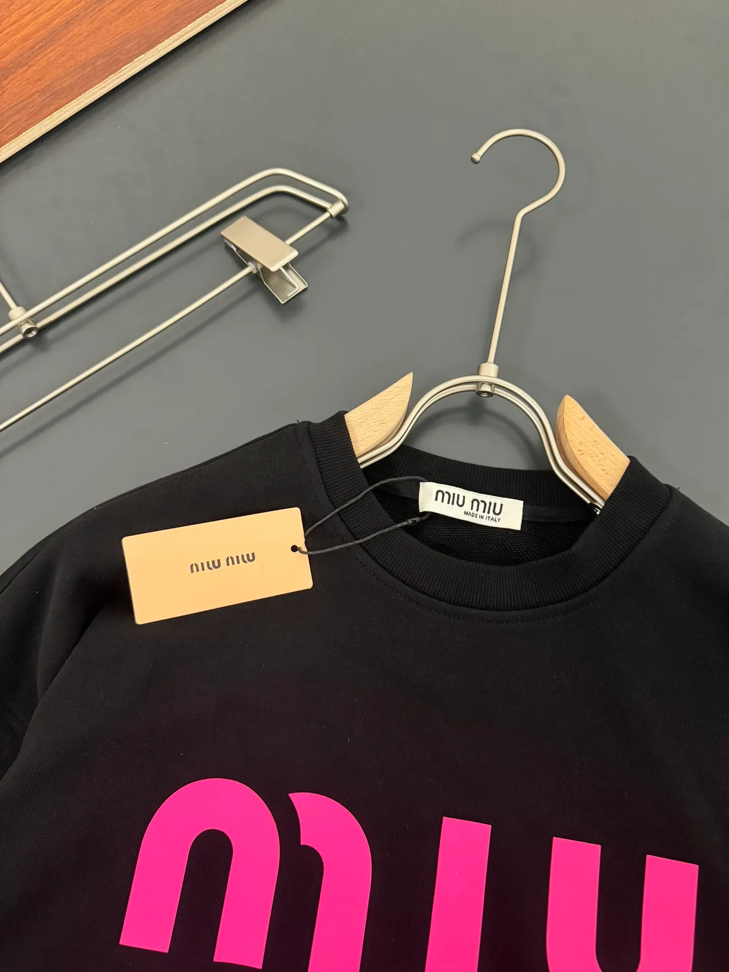 Miu Miu* New Arrival ， logo ，400 ！ ， ， ， Versatile Sizes S M L XL XXL