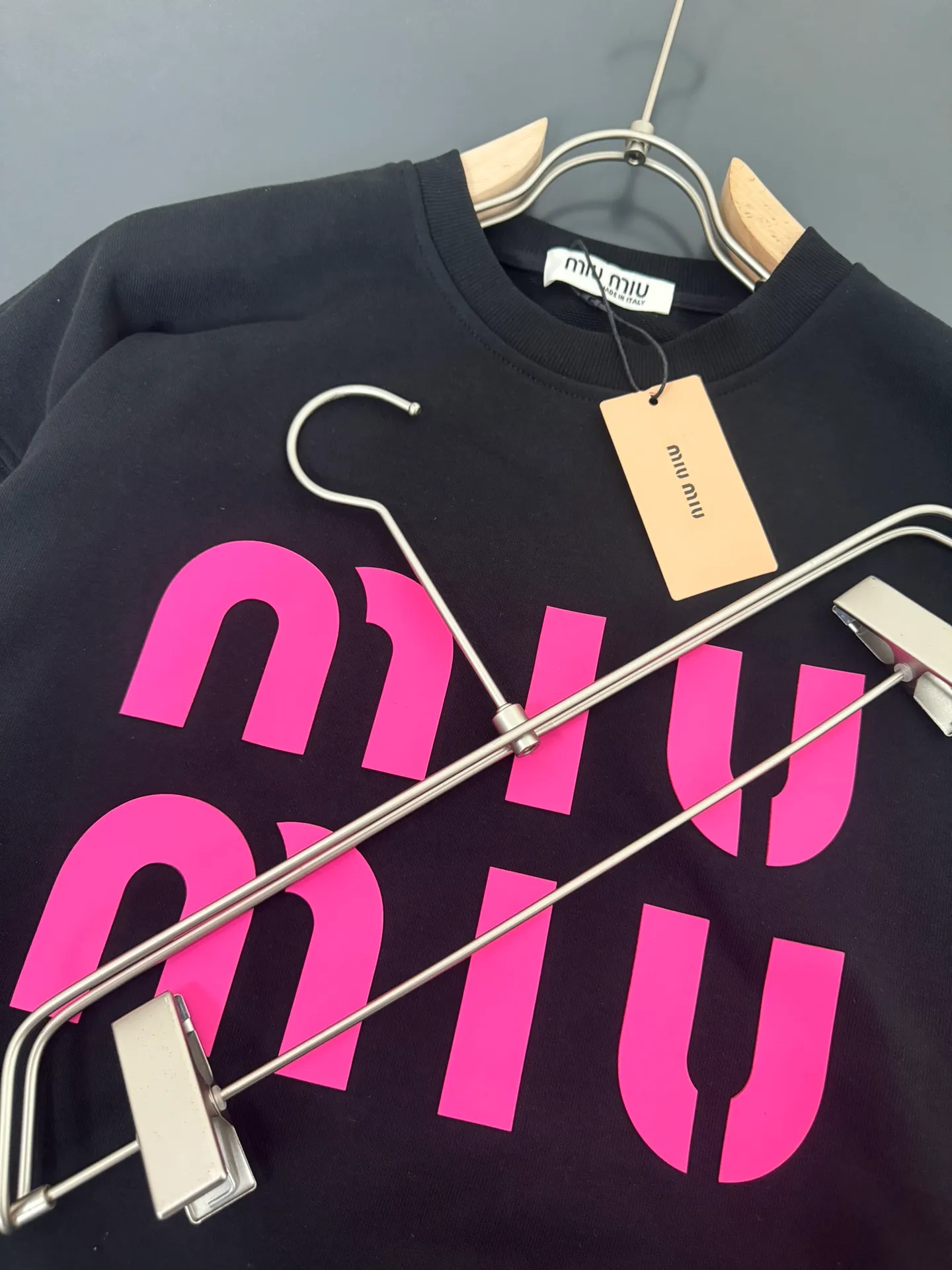 Miu Miu* New Arrival ， logo ，400 ！ ， ， ， Versatile Sizes S M L XL XXL