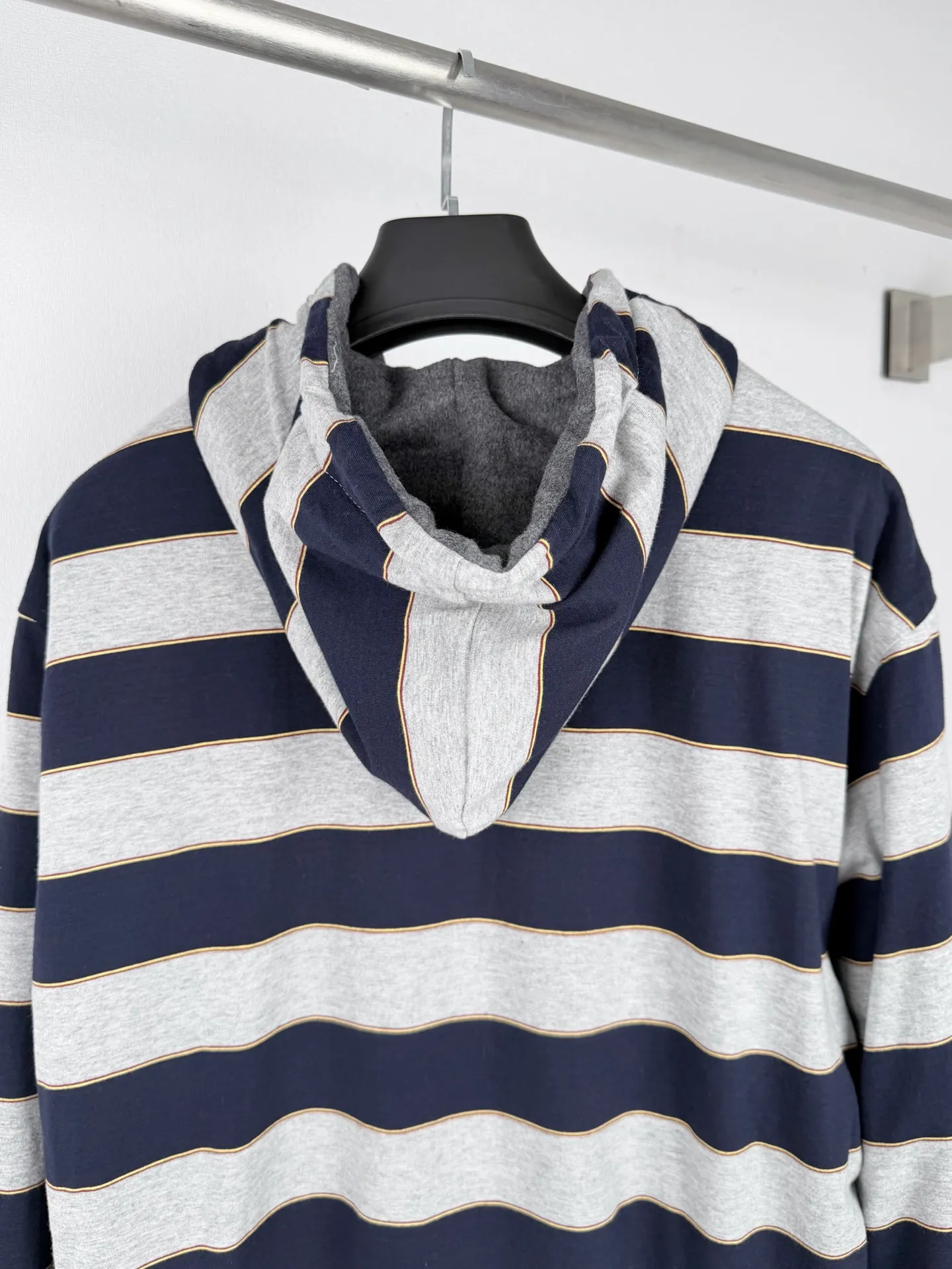 MIU MIU Navy Blue ， ， 、 。 Navy Blue ， ， 、 、 ， ， 。 ， 、 ， 、 、 。 ， ， ， 。 、 、 ， ， ， 。 ， ， ； 、 ， ， 、 。 ， ， ， 。 ， 。 ， ， 。 、 ， 。 Size：XS S M L