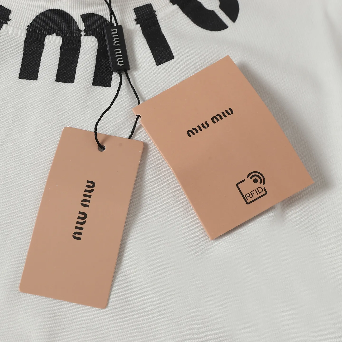 MIUMIU/ 25ss t ， logo ， Breathable， ， ， ：Black White Size：XS S M L