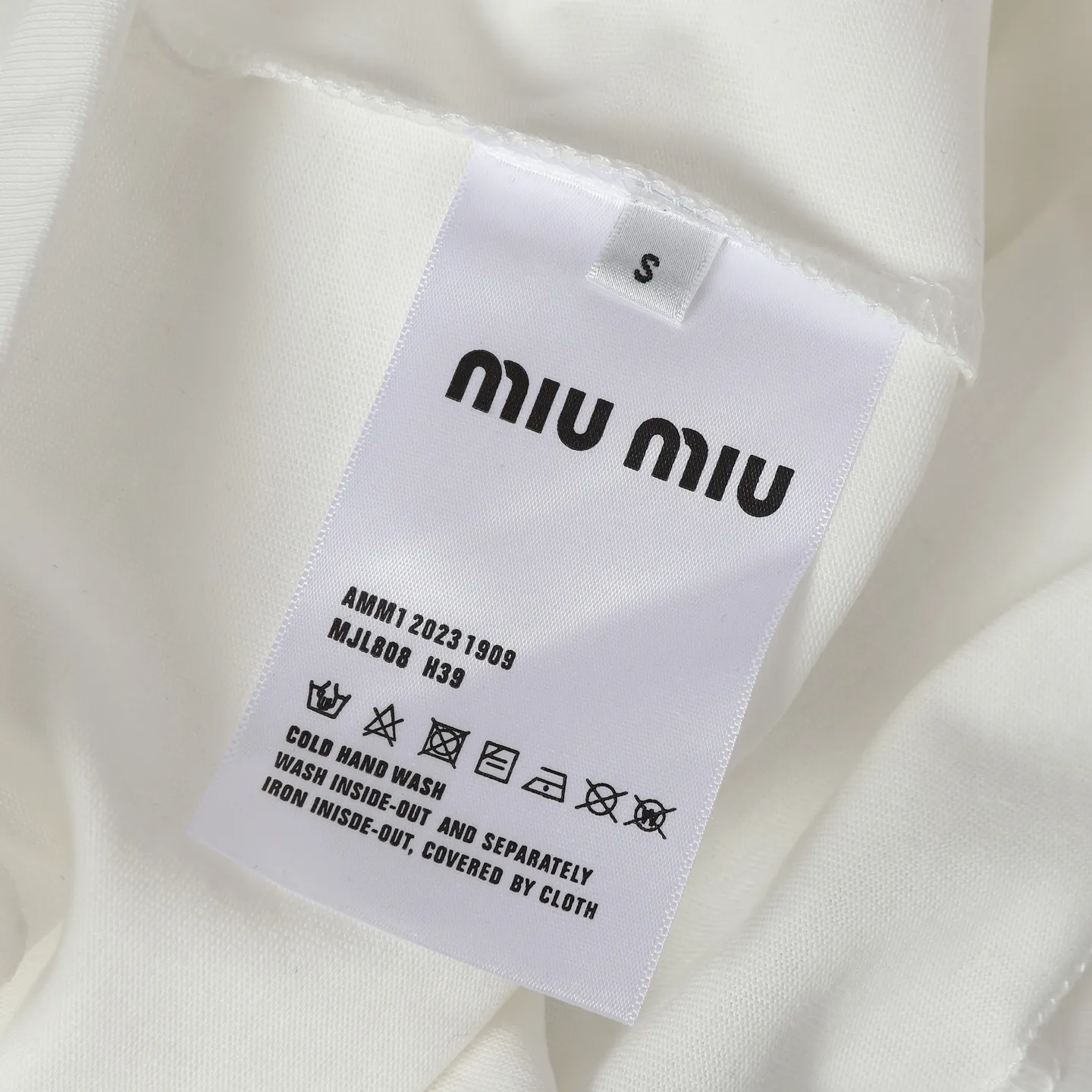 MIUMIU/ 25ss t ， logo ， Breathable， ， ， ：Black White Size：XS S M L