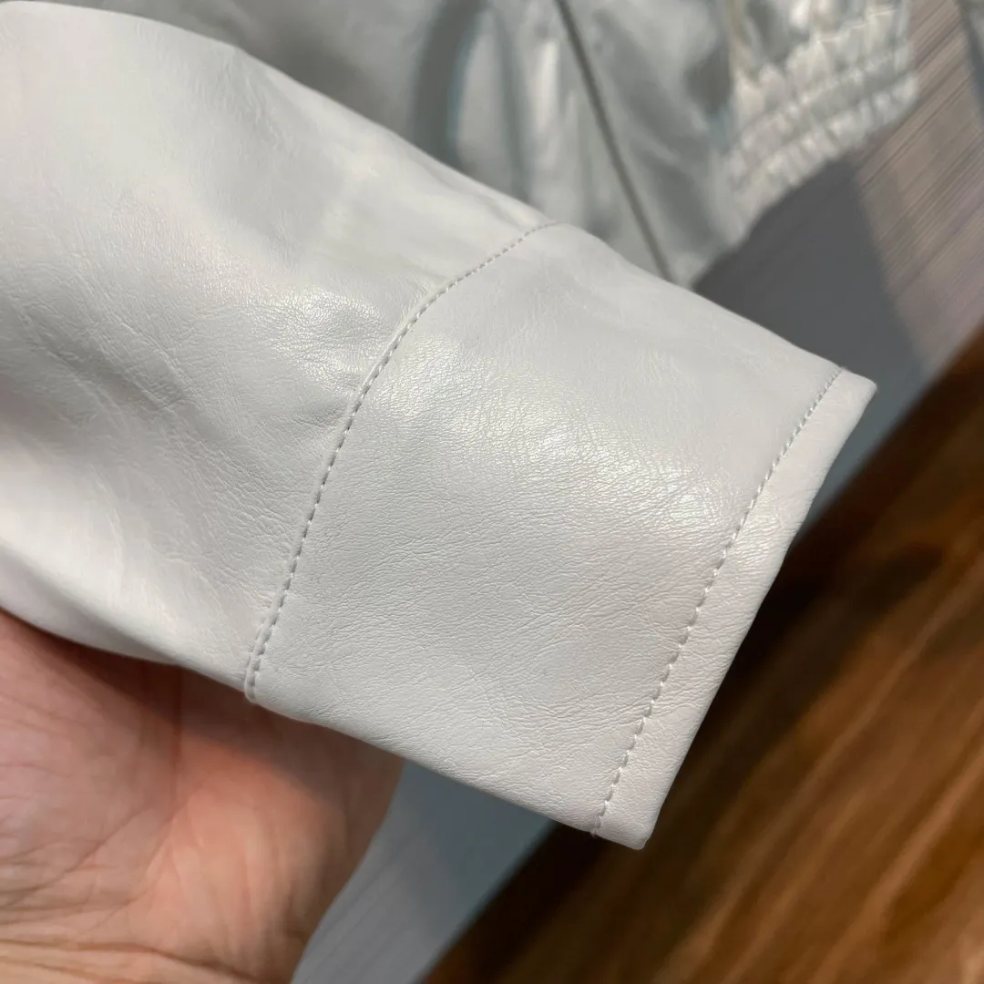 MIU 26FW New Arrival ， ！ ， ！ ， ， ， Quality ！ ， ， ！ Breathable ， ， ， ， ！ ， ， ， ！ Silver ， Logo， ， ！Classic ， ， ， ！ ， ， ！ ， ， ， ， ， ！Black/White， ！Size：S-XXL S ： 57cm- 118cm- 66cm- 54cm M ： 58cm- 122cm- 68cm- 55cm L ： 59cm- 126cm- 70cm- 56cm XL ： 60cm- 130cm- 72cm- 57cm XXL ： 61cm- 134cm- 74cm- 58cm Size ： 174-140 ， M ！ 138 S ，138-152 M ，152-166 L ，166-180 XL ，180-195 XXL ！