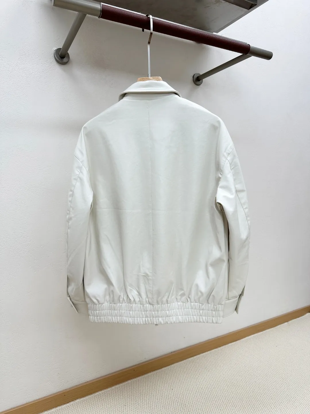 White ~