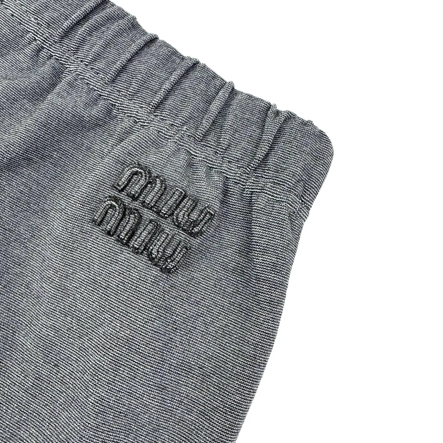 Miu Miu （Gray） 20,300 ， Gray Classic Miu Miu ， Miu Miu ， Miu Miu ， 。 Size:S-M-L-XL