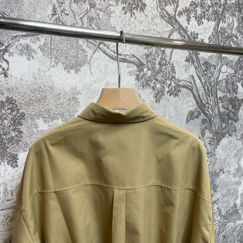 Miu Miu Khaki Miu Miu Classic 1： Miu Miu 2: 3: 4: Size：M-3XL