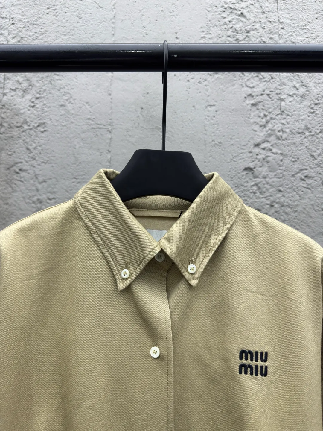 Miu Miu Khaki Miu Miu Classic 1： Miu Miu 2: 3: 4: Size：M-3XL
