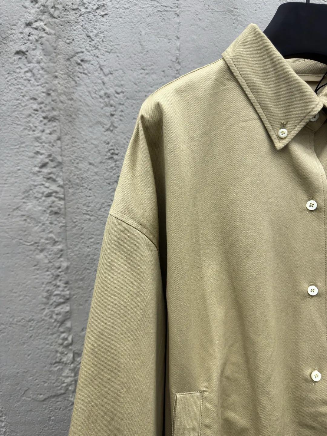 Miu Miu Khaki Miu Miu Classic 1： Miu Miu 2: 3: 4: Size：M-3XL