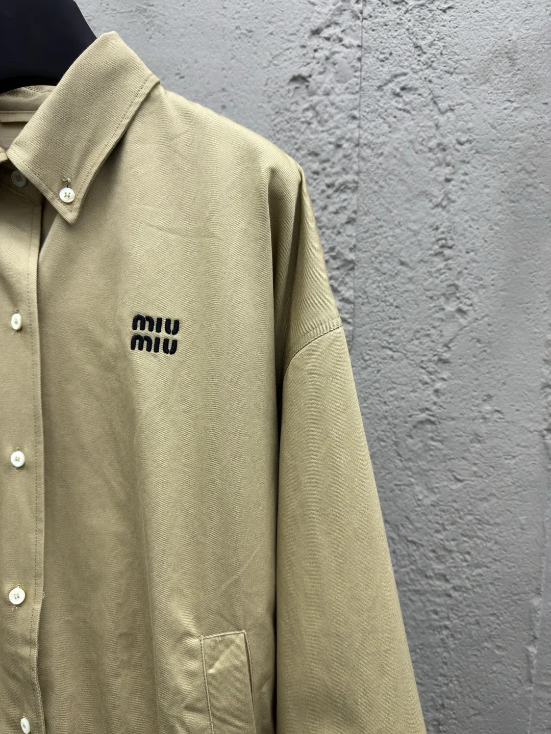 Miu Miu Khaki Miu Miu Classic 1： Miu Miu 2: 3: 4: Size：M-3XL