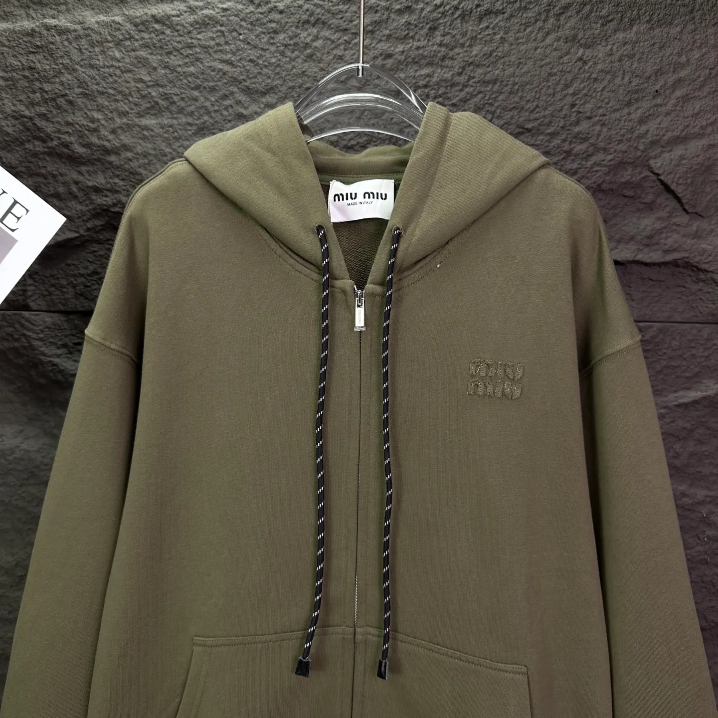 P290 Miu Miu 2026New Arrival 🔥 🔥 🔥 Same Style Quality😘😘 430g Versatile 👍 ：Green Size：S、M、L