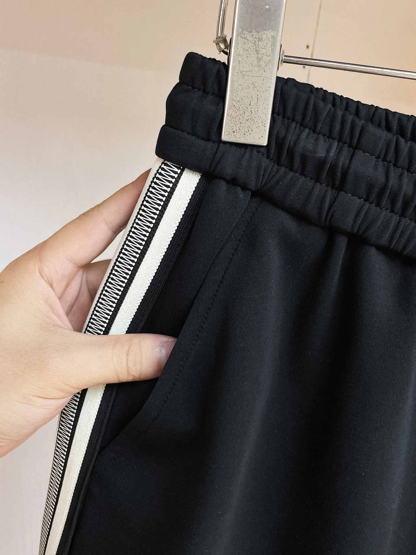 miumiu 2026New Arrival Same Style ，Breathable ！ ！ ， ！ Premium ！ Wear-Resistant， Sizes M-3XL