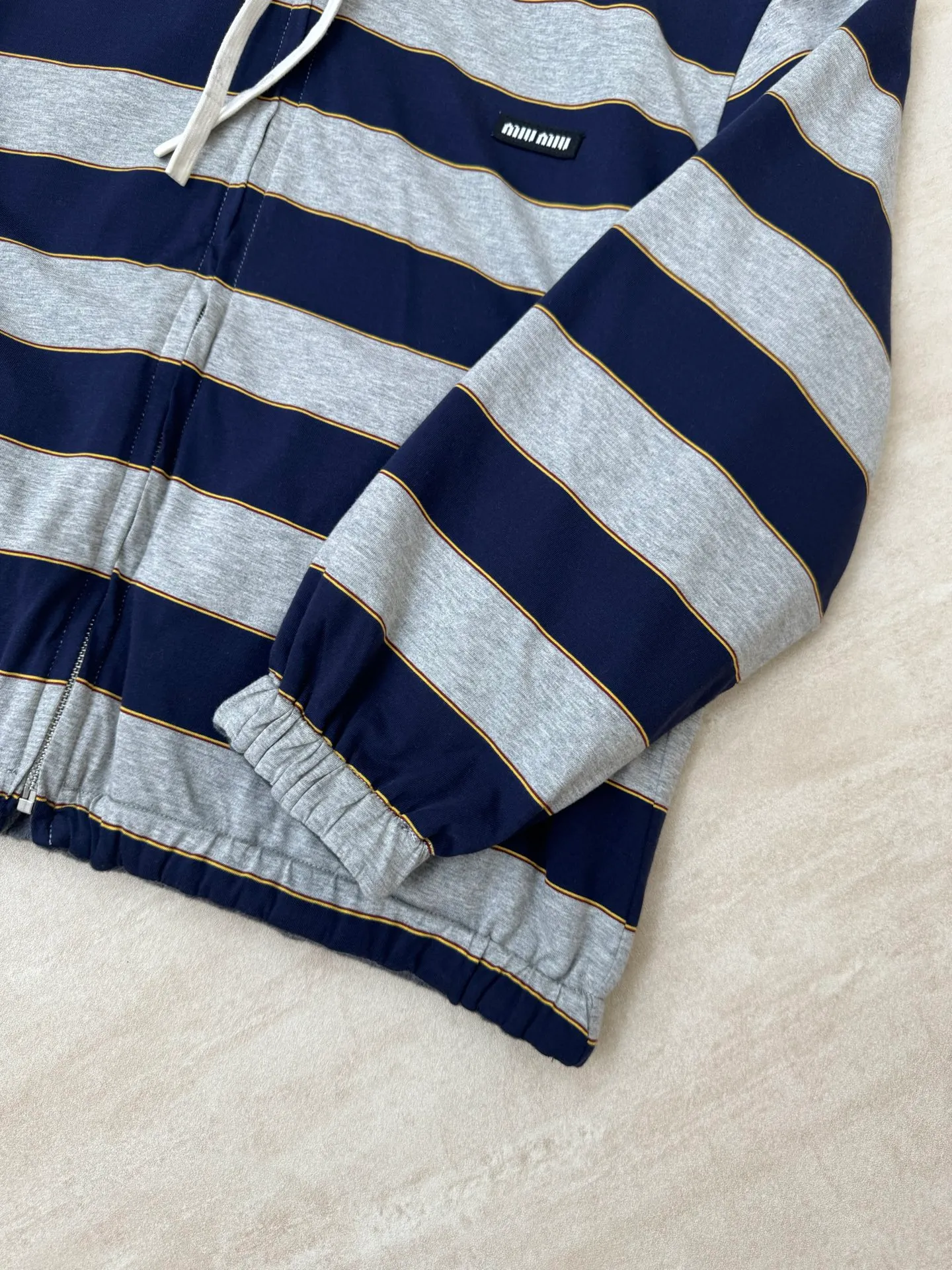 Miu Miu Navy Blue size xs s m l 💰p395
