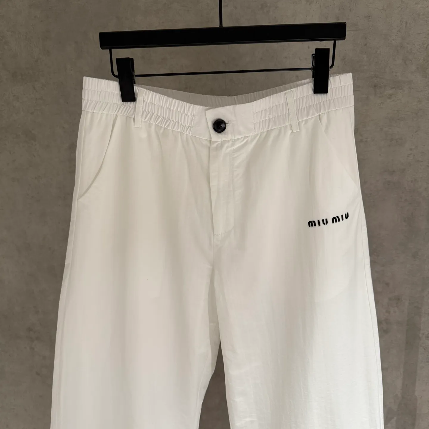 【 Quality】Miumiu New Arrival Black White 3 Size：S-XL