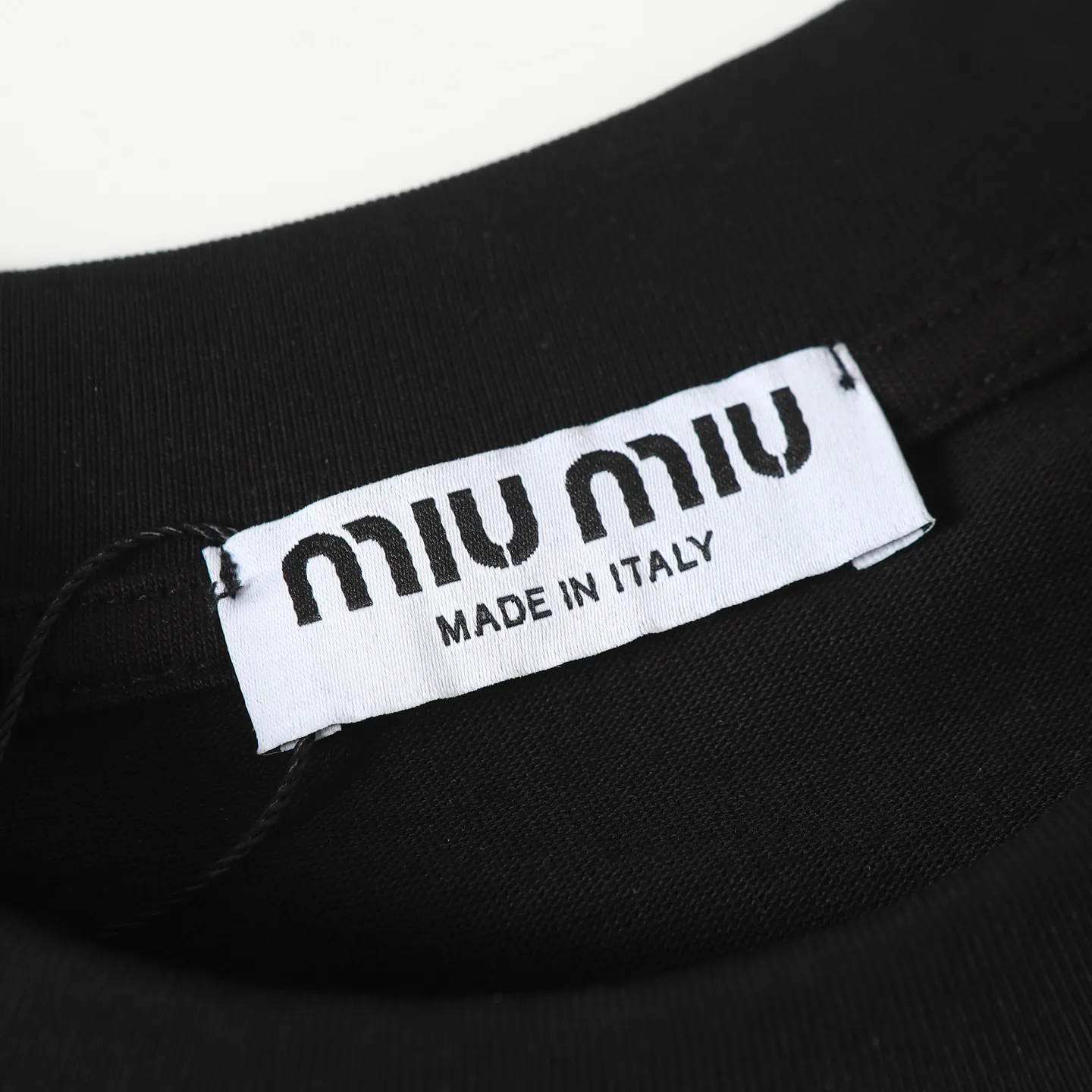 Miu Miu/ 25ss T 、 ， 。 Size：XS-L